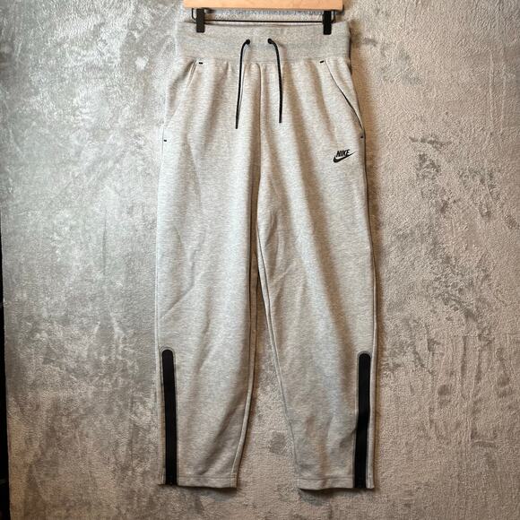 Nike Tech Women’s Sportswear Fleece Sweat Pants Women’s Medium Gray‎ - Picture 1 of 7